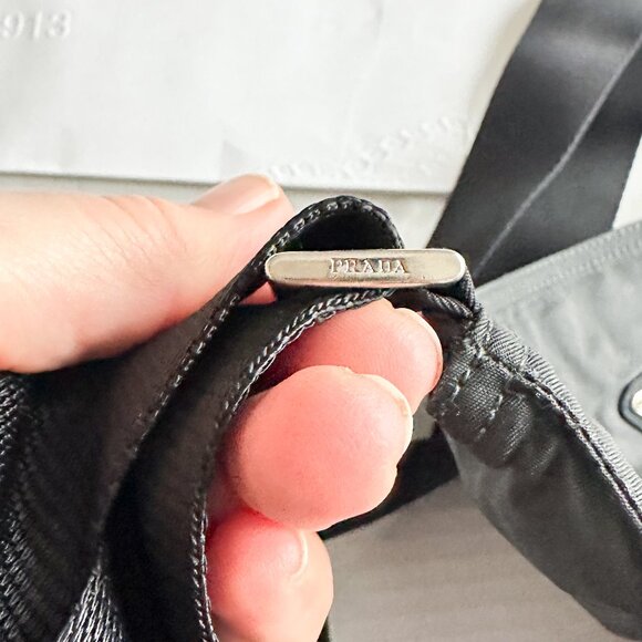 Vintage PRADA Vela Flat Messenger Bag Black Nylon - Great Condition - Picture 9 of 12